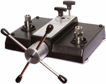 DH-Budenberg / Mensor CPP1200X-17000PSI-HYD 1 DH-Budenberg / Mensor CPP1200X-17000PSI-HYD